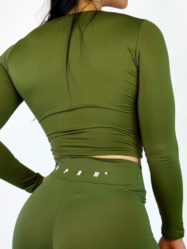 Cropped manga longa verde militar | Estrela - Imagem 3